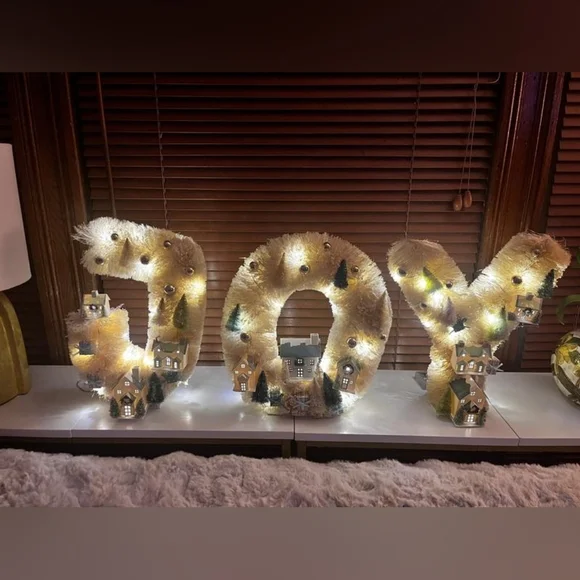 Anthropologie Festive Sisal Light-Up Diorama Christmas JOY